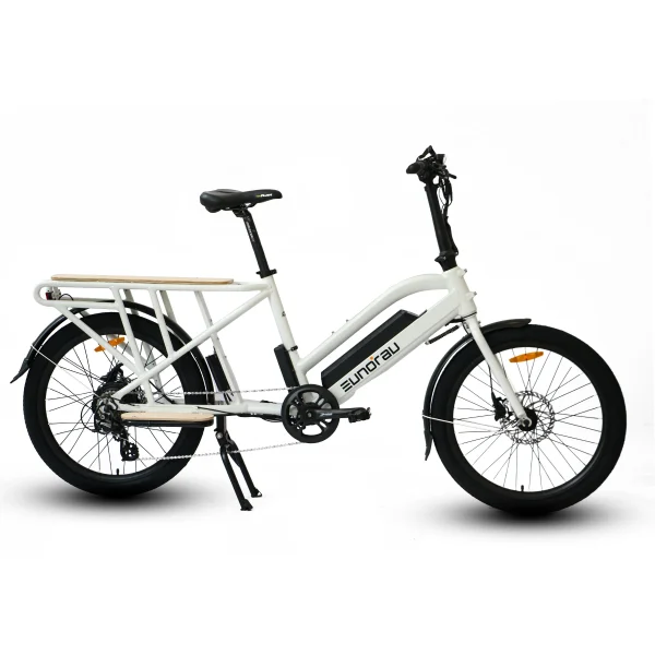 MAX-CARGO White 1